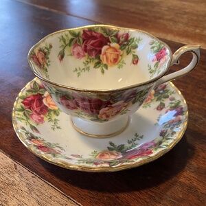 Royal Albert "Old Country  Roses" teacup & saucer